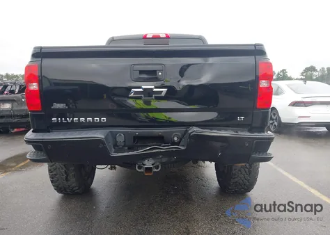 2018 Chevrolet Silverado 1500 2Lt from USA, damaged, VIN 3GCUKREC6JG242601